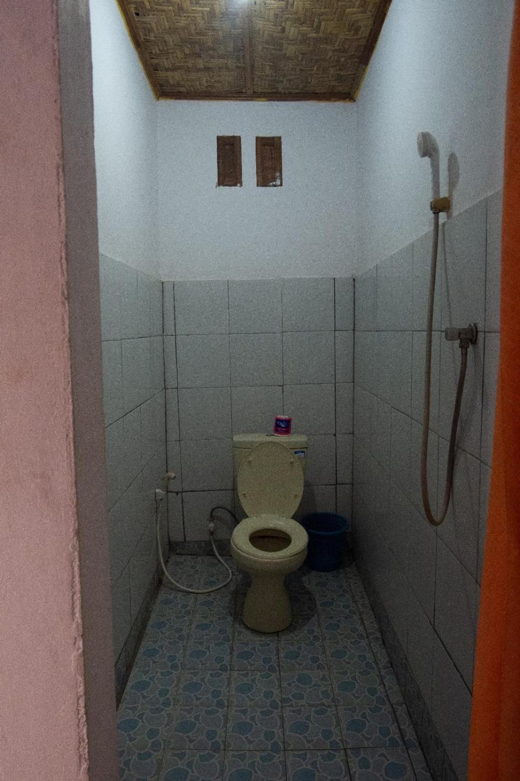 Ramdan Homestay Kuta  Экстерьер фото