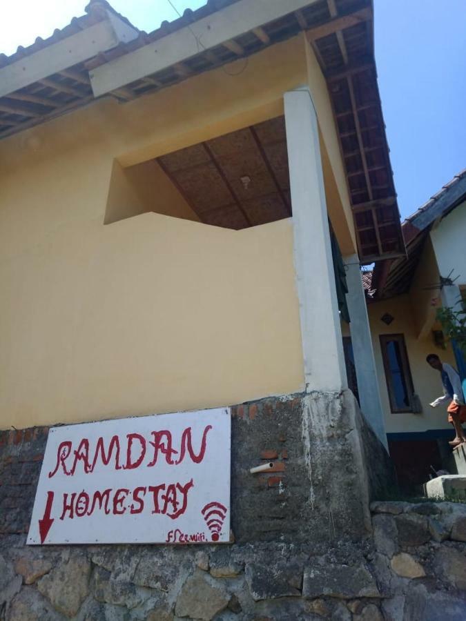 Ramdan Homestay Kuta  Экстерьер фото